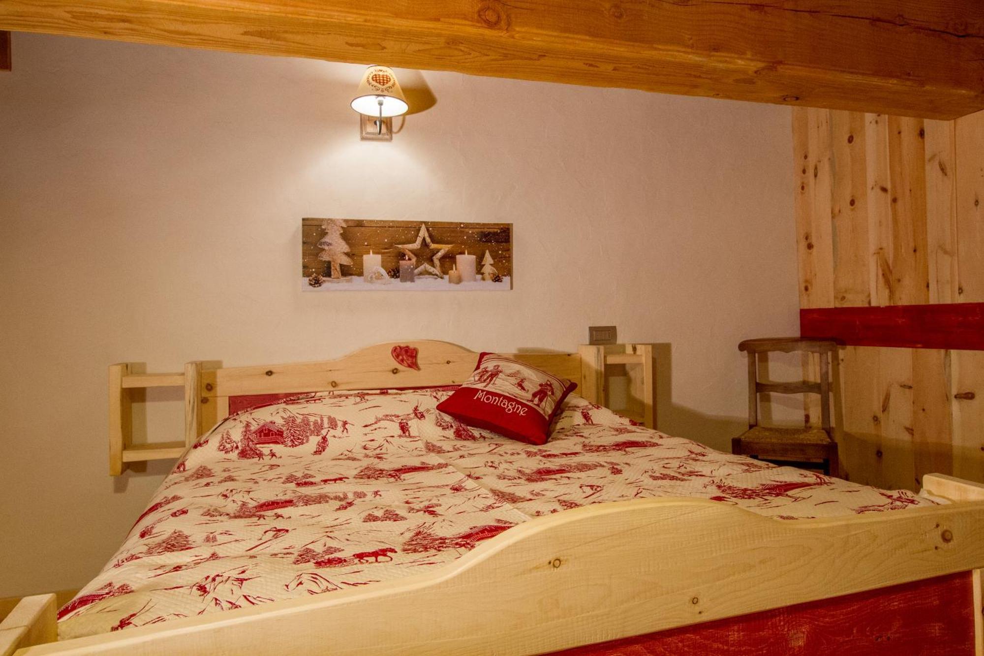 Maison Peroulaz Charvensod Rom bilde