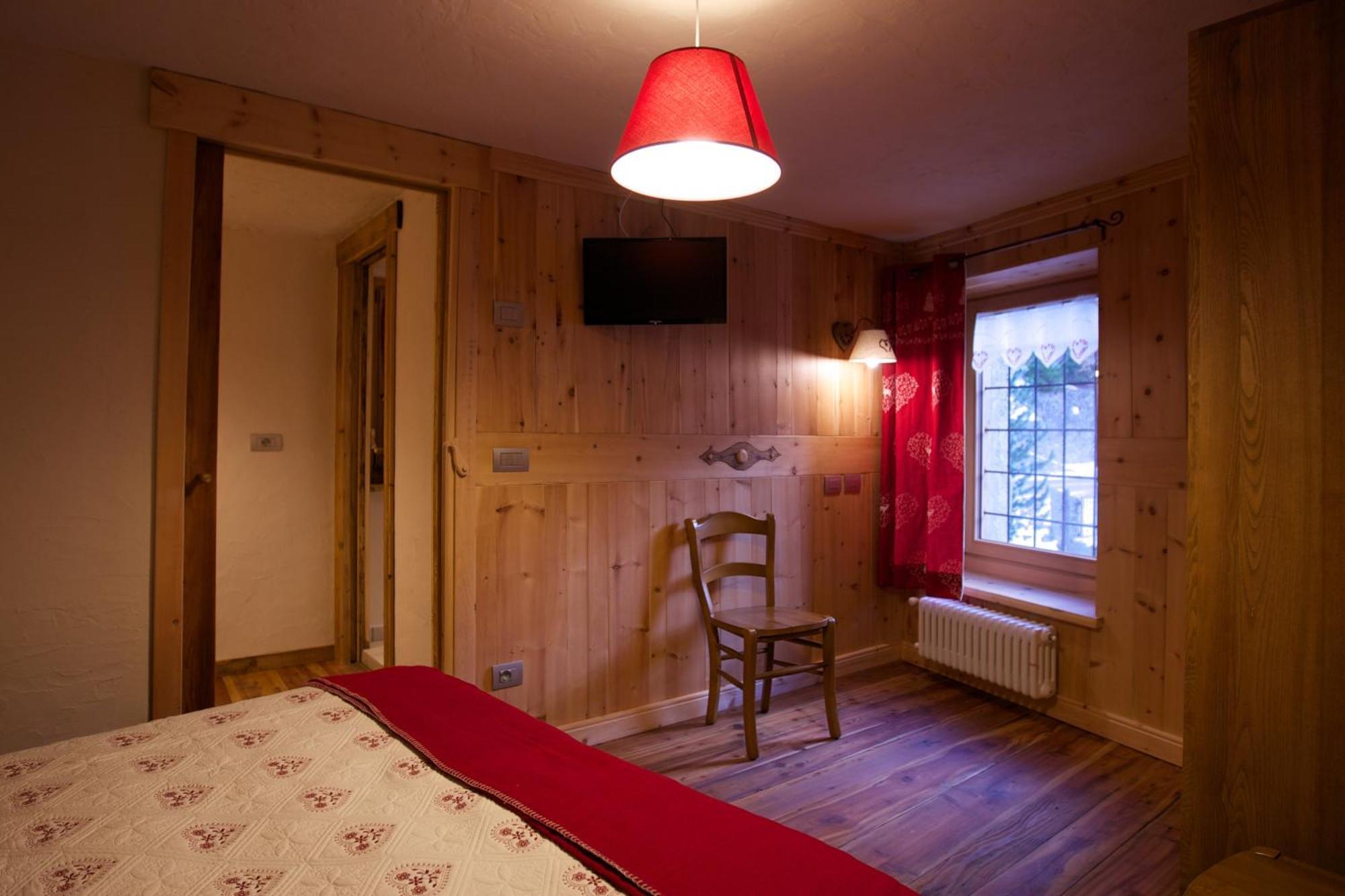Maison Peroulaz Charvensod Rom bilde