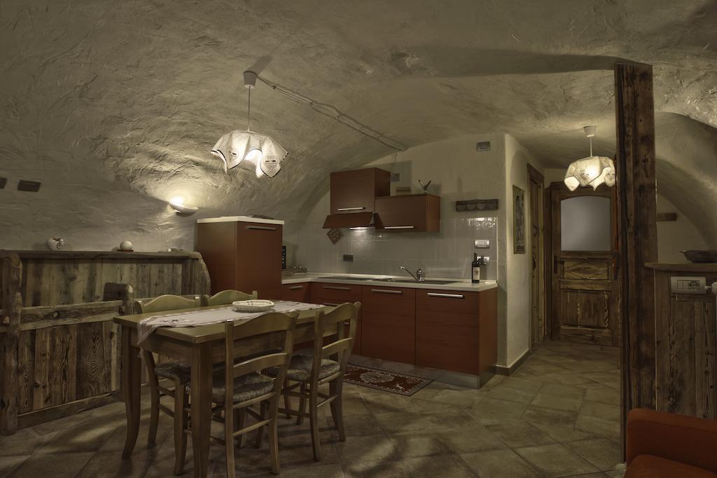 Maison Peroulaz Charvensod Rom bilde