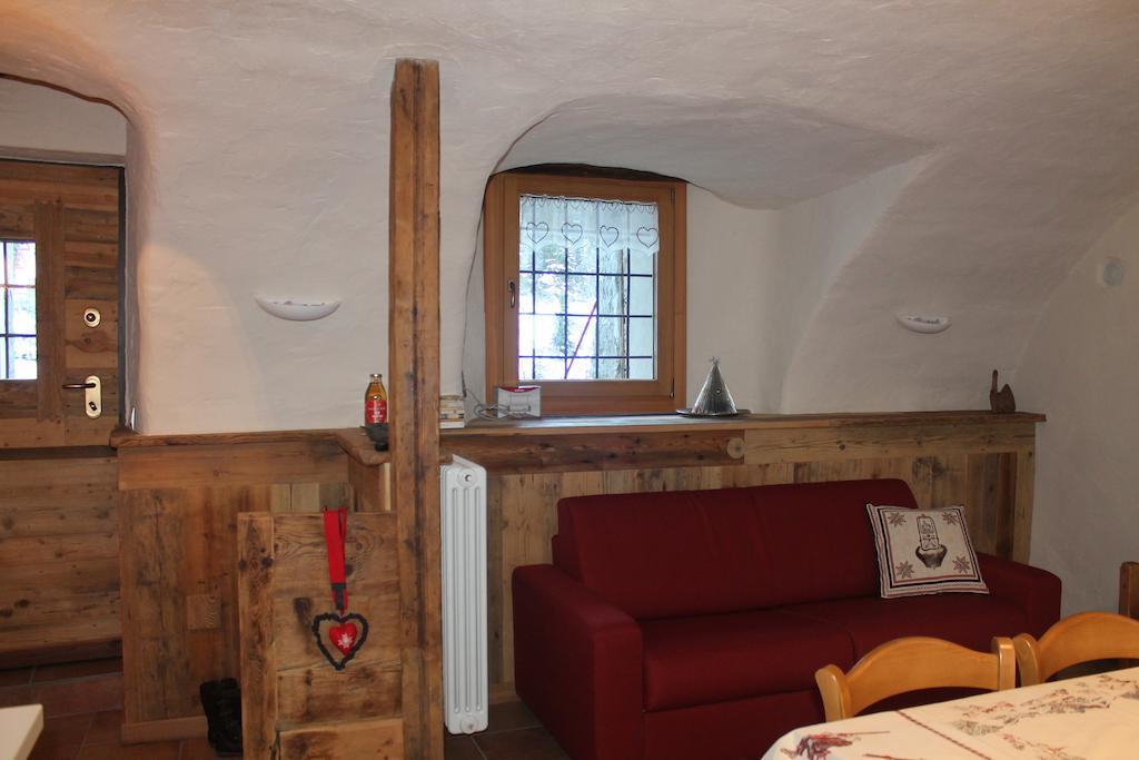 Maison Peroulaz Charvensod Rom bilde